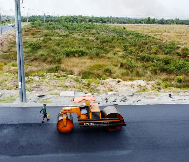 DJI_0180.00_06_49_35.Still005