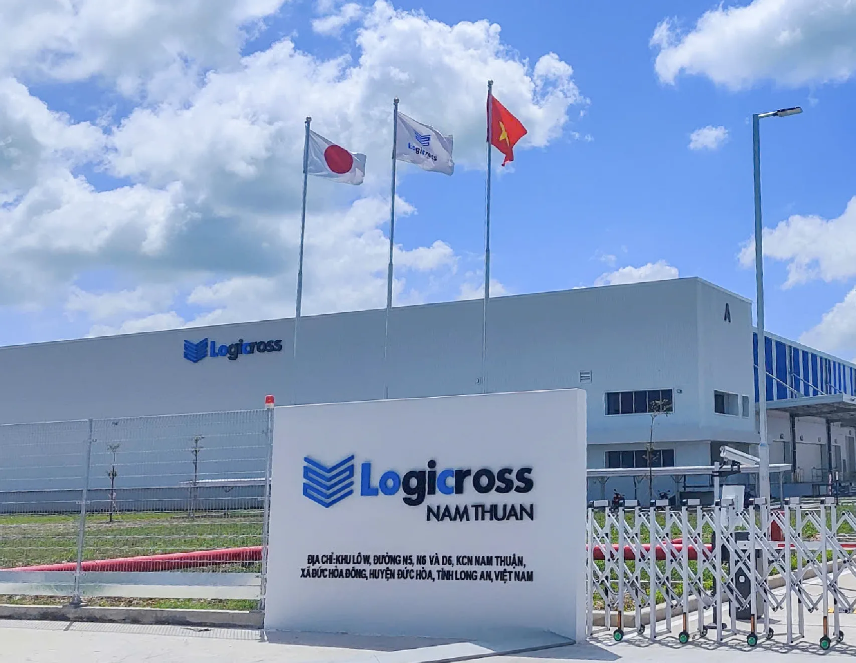Nam Thuan Logicross